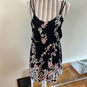 Peppermint spaghetti strap floral mini dress, Small